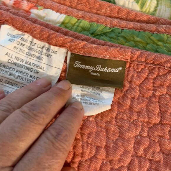 Tommy Bahama Reversible Queen/Full Green Palm Tree Comforter + 2 Standard Shams - Picture 3 of 3